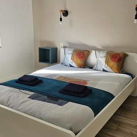 Spacieux Appartement Au Pied De La Cite Medievale Carcassonne Exterior foto